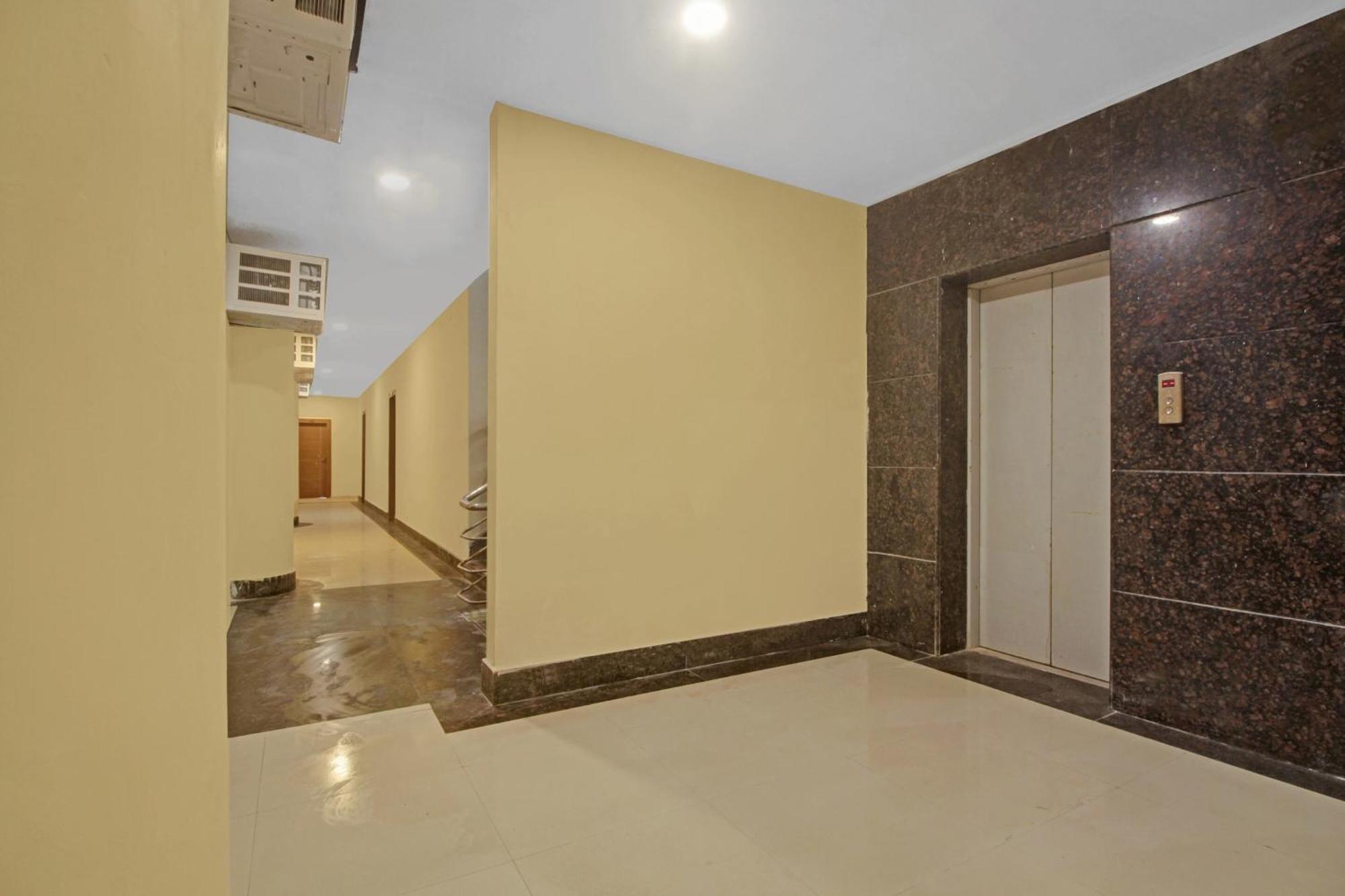 Super Collection O Hotel Aqua Villa Near Netaji Subhash Chandra Bose International Airport Gauripur  Eksteriør bilde